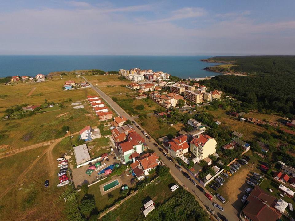 Family Hotel Gogov Szinemorec Kültér fotó