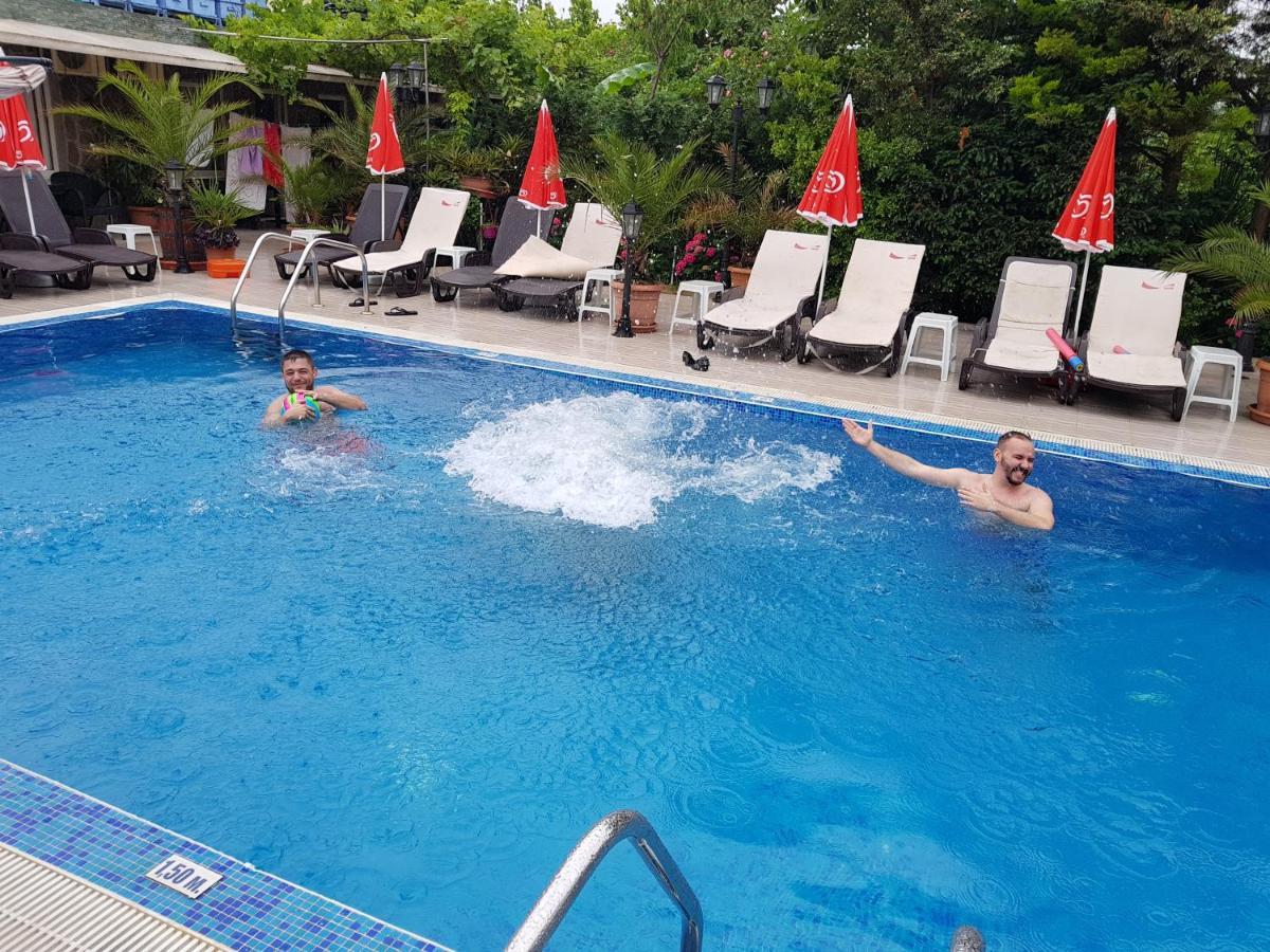 Family Hotel Gogov Szinemorec Kültér fotó