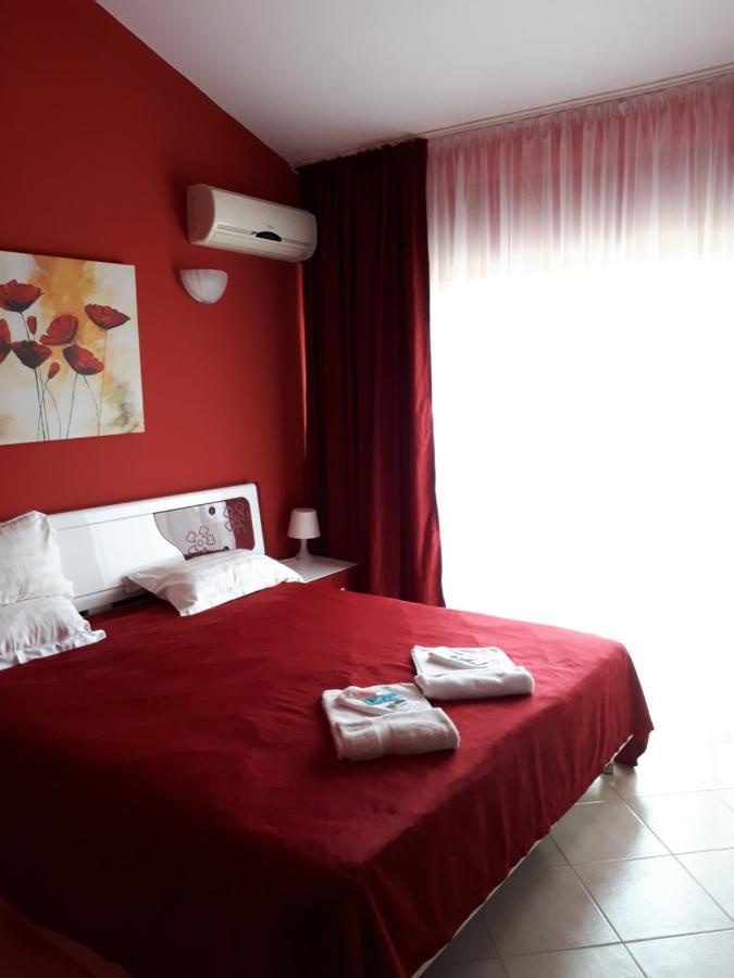 Family Hotel Gogov Szinemorec Szoba fotó
