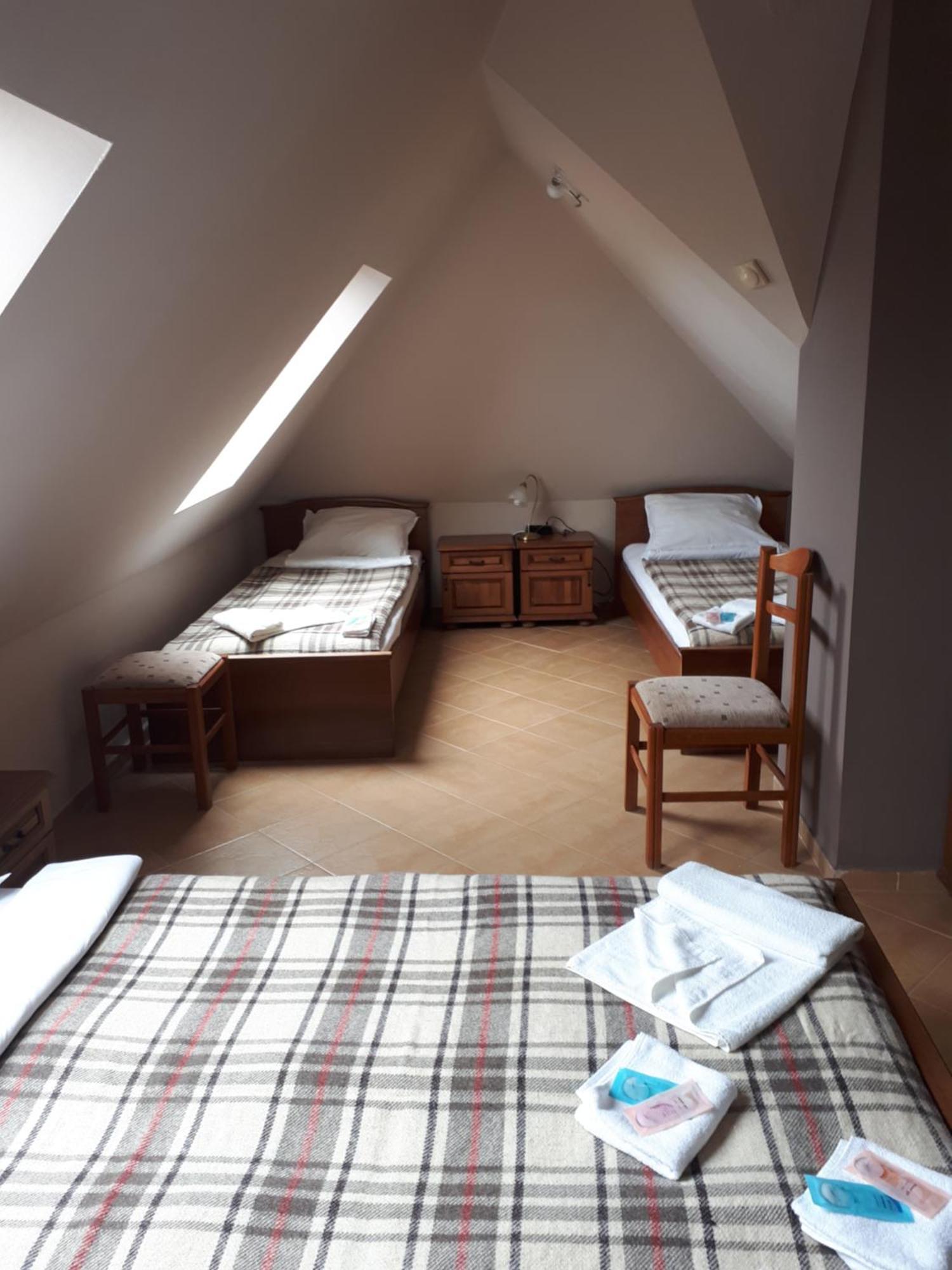 Family Hotel Gogov Szinemorec Szoba fotó